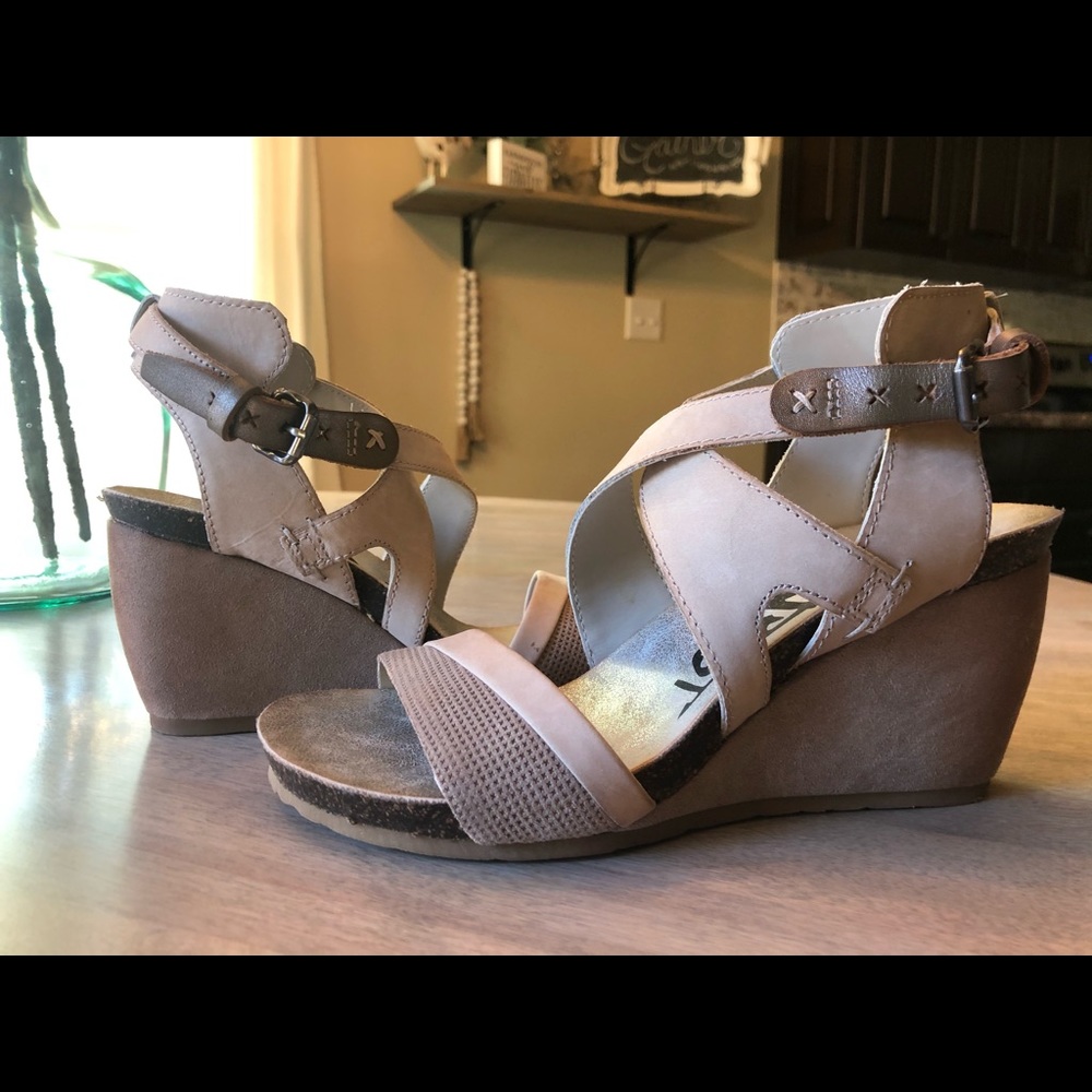 OTBT wedge sandals.
